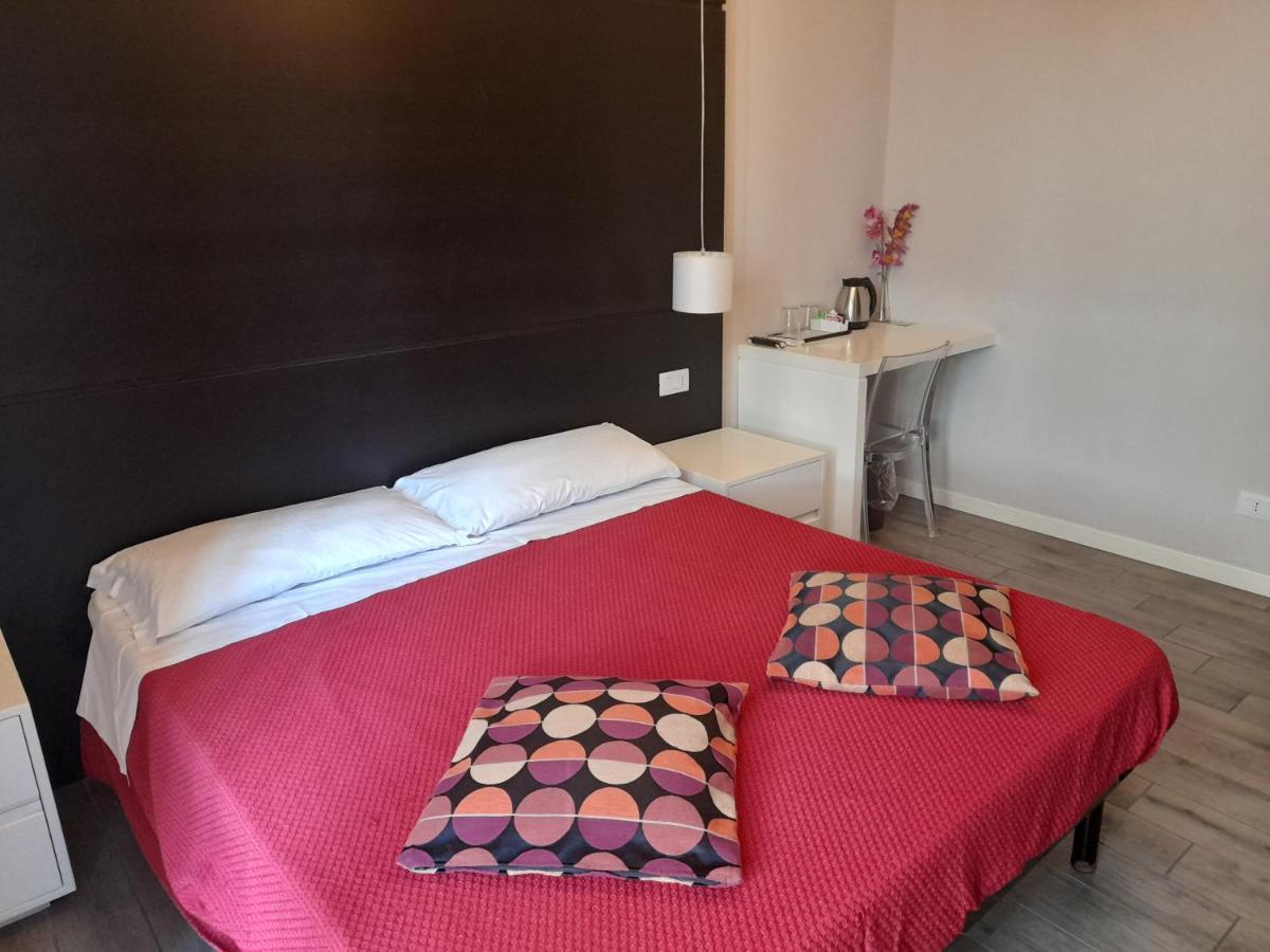 Guest House Piazza Bologna 로마 외부 사진