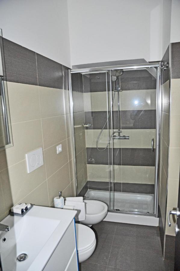 Guest House Piazza Bologna 로마 외부 사진