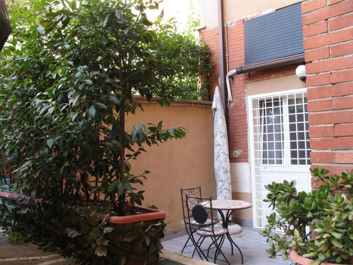 Guest House Piazza Bologna 로마 외부 사진